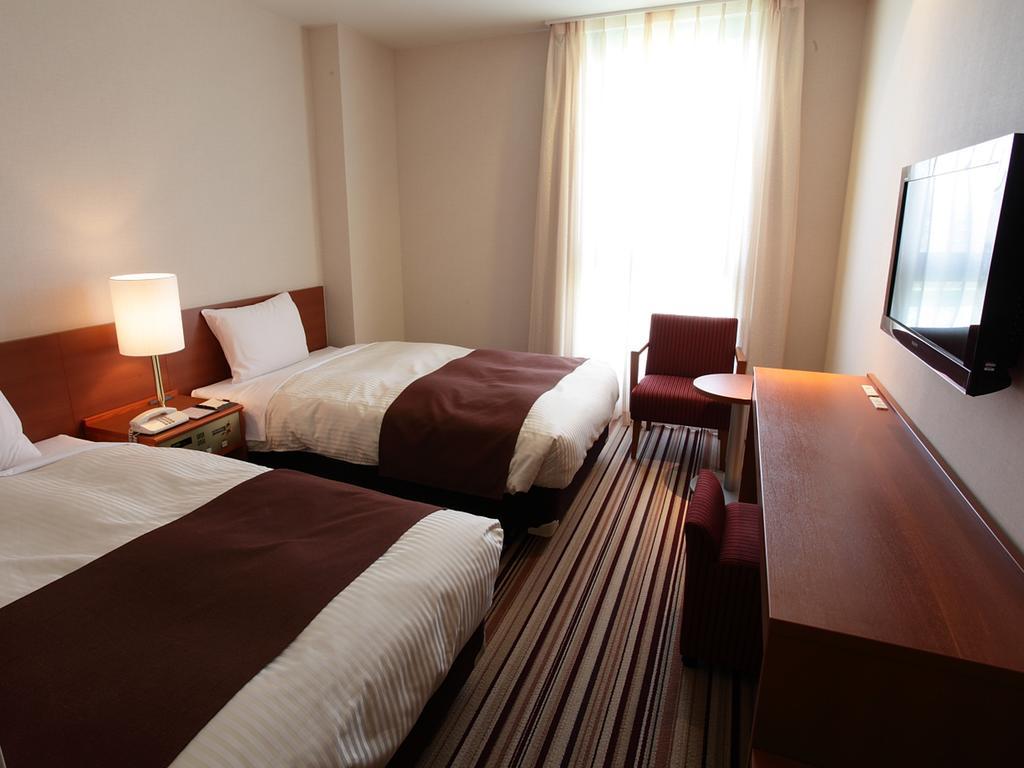 Hotel Crown Palais Kofu Eksteriør billede