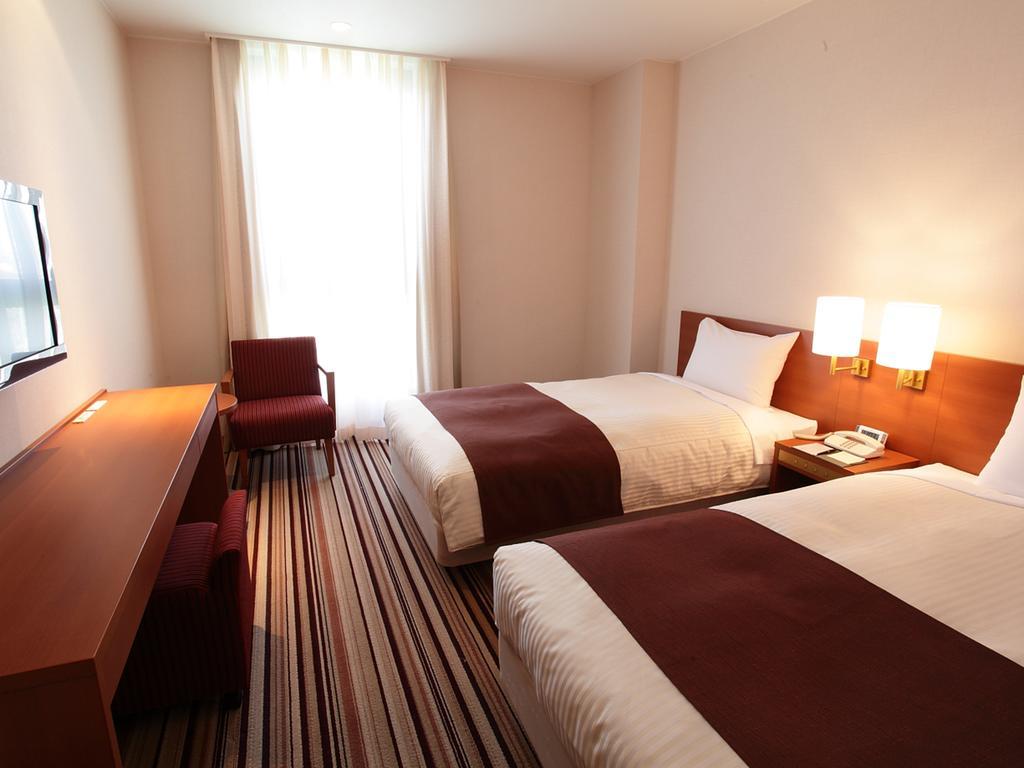 Hotel Crown Palais Kofu Eksteriør billede