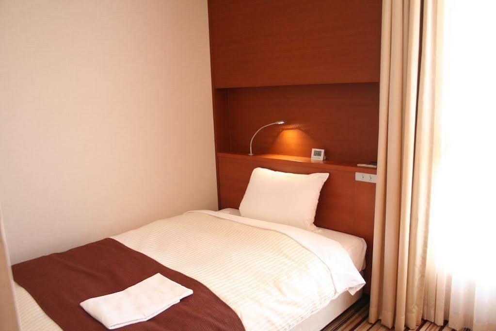 Hotel Crown Palais Kofu Eksteriør billede